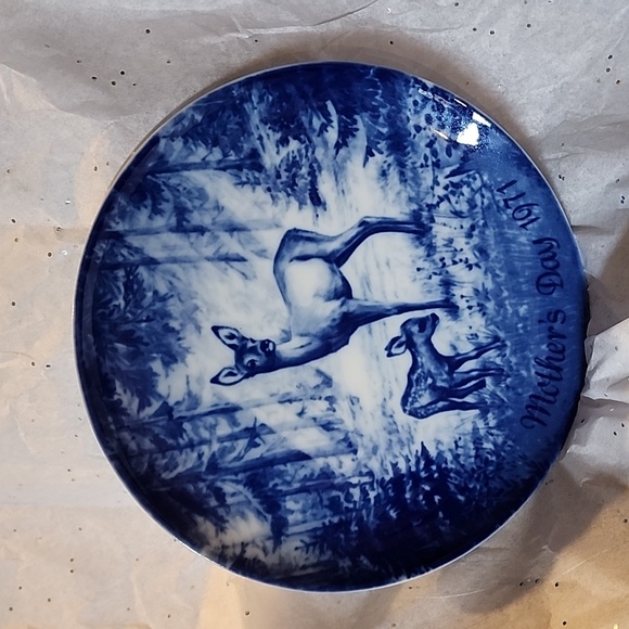 Blue Winter China, made in Germany. Mother's Day 1971 decorative plate - Picture 1 of 4